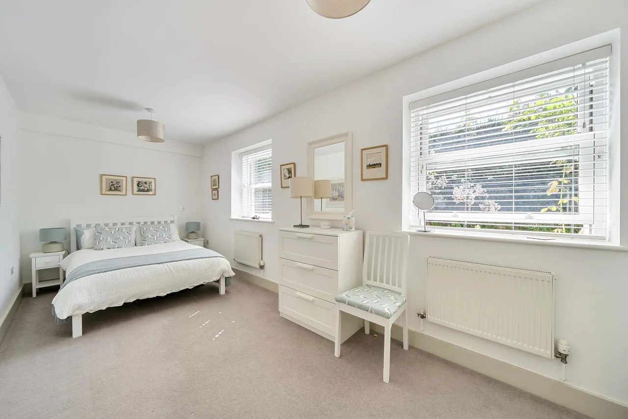 Waterhouse Lane, KIngswood, KT20, photo 21