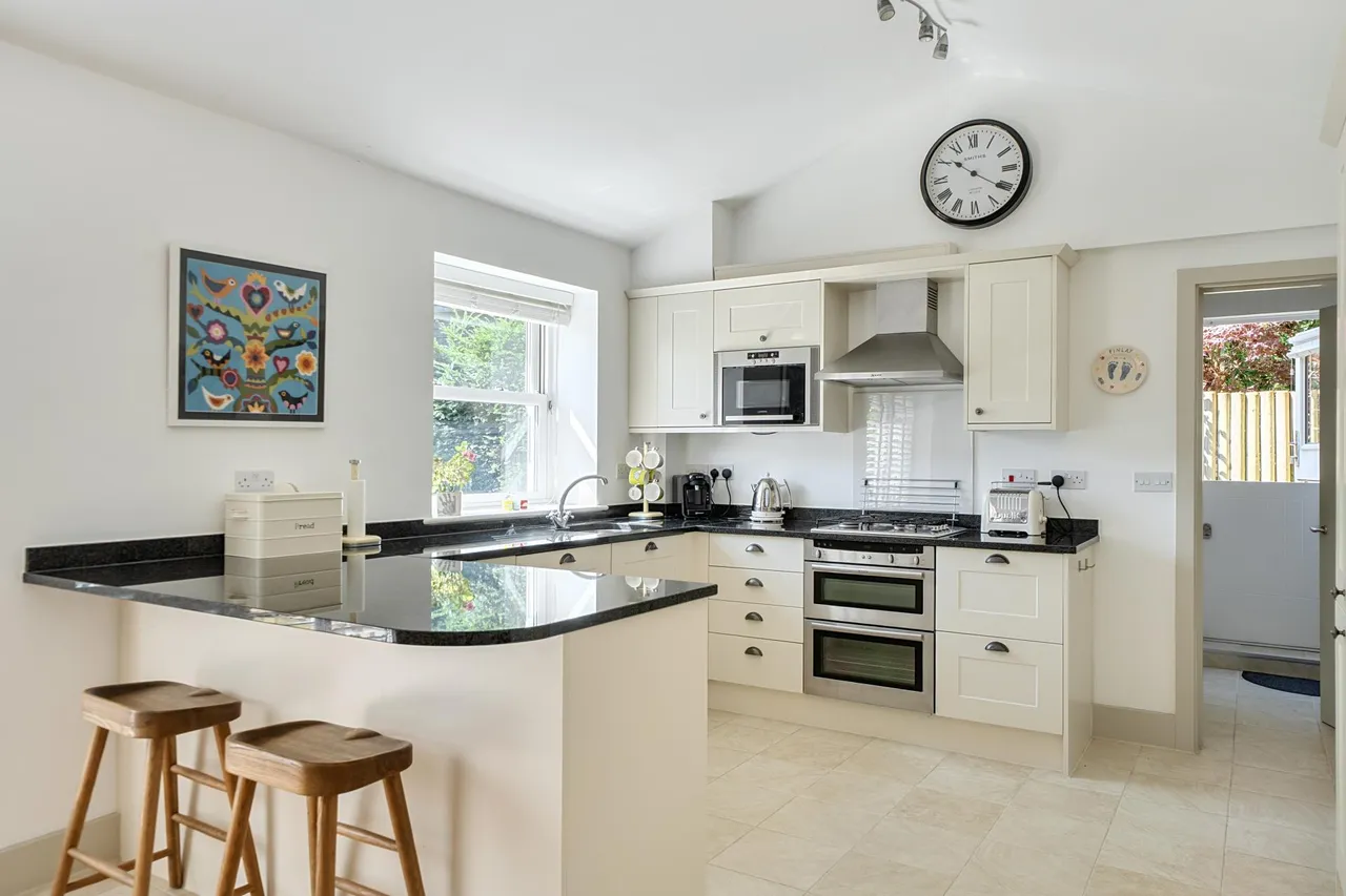 Waterhouse Lane, KIngswood, KT20, photo 6