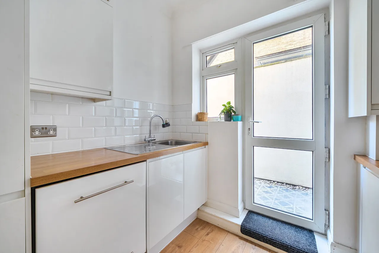 Ommaney Road, London, SE14, photo 12