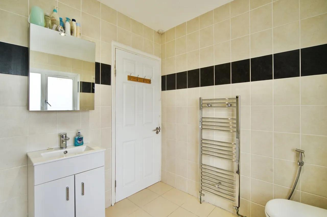 Markyate Road, Dagenham, RM8, photo 10