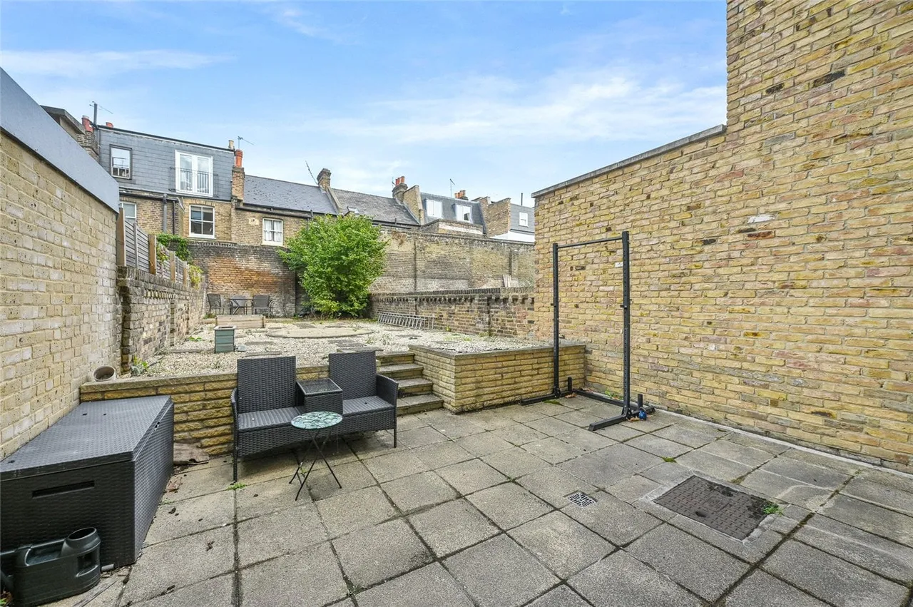 Loftus Road, London, W12, photo 5