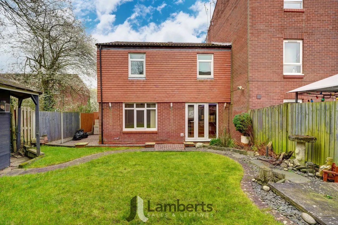 70 Sandhurst Close, Redditch, photo 15