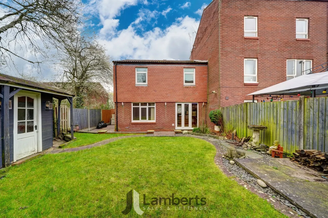 70 Sandhurst Close, Redditch, photo 11