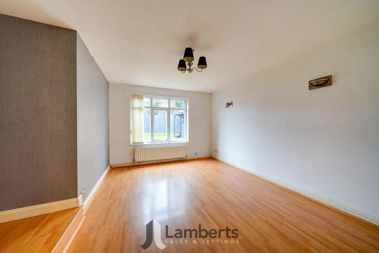 70 Sandhurst Close, Redditch, photo 5