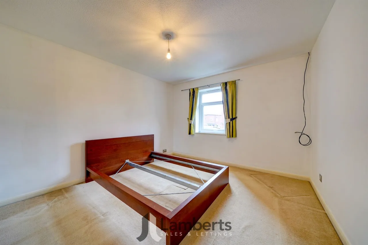 70 Sandhurst Close, Redditch, photo 8