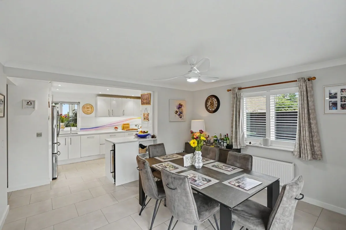 Heaton Close, Ely, CB7, photo 2