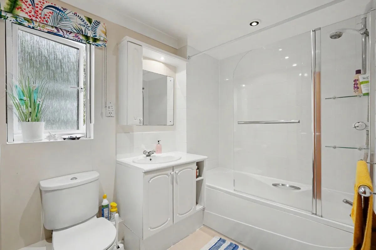 Heaton Close, Ely, CB7, photo 17