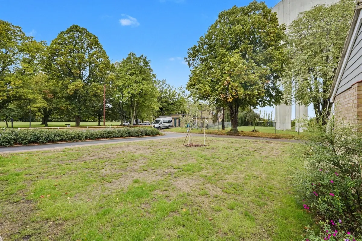 Heaton Close, Ely, CB7, photo 23