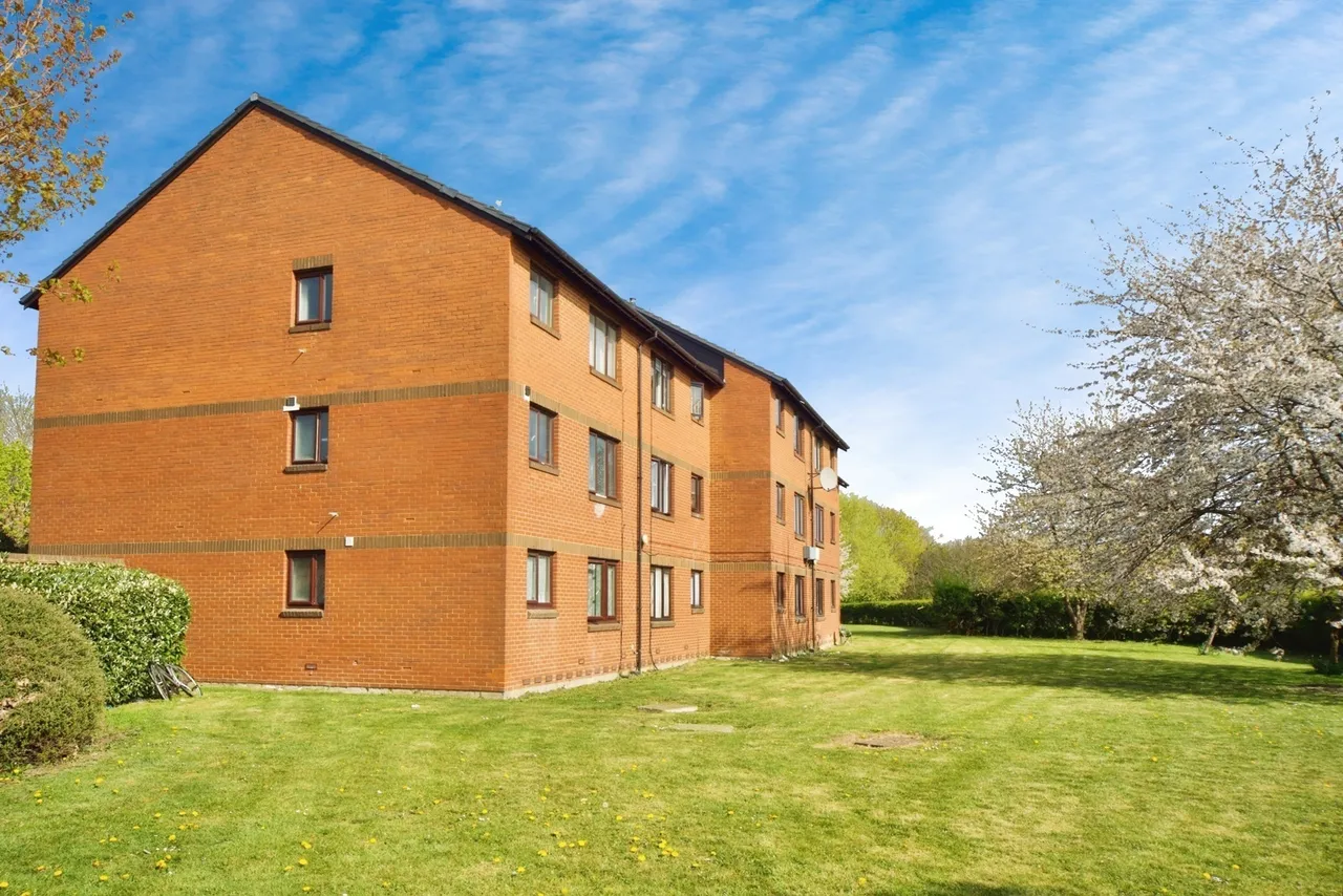 Maltby Drive, Enfield, EN1, photo 16