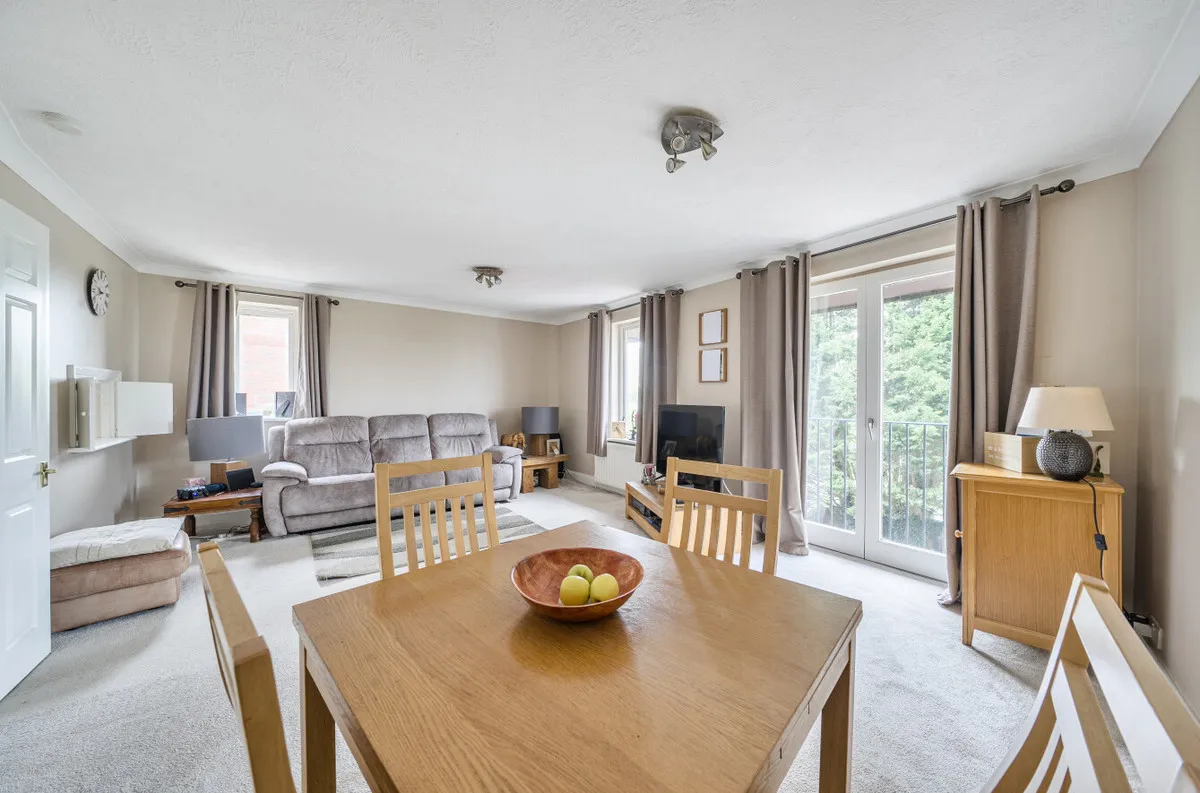 Pulborough, RH20 2AG, photo 9
