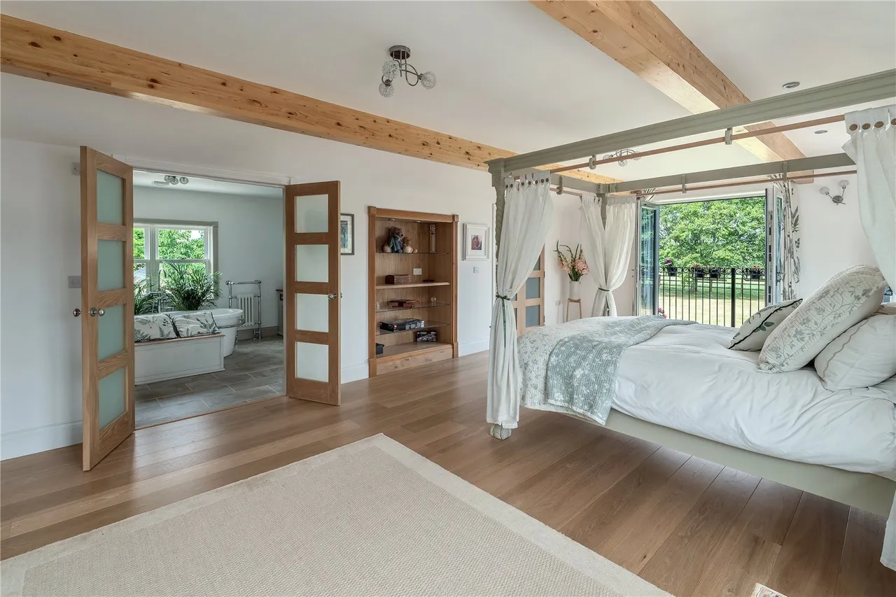 Booth Bed Lane, Allostock, WA16, photo 13