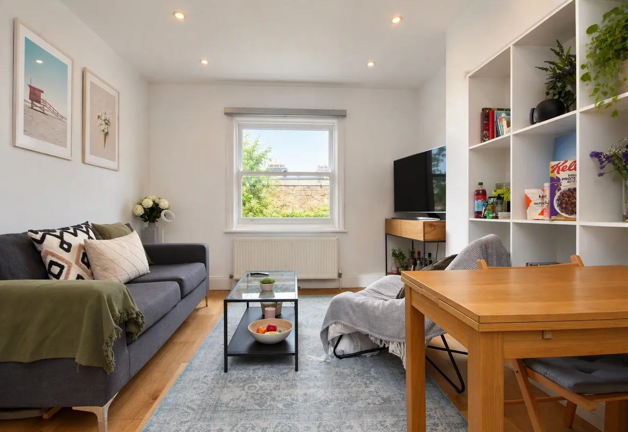 Montpelier Grove, Kentish Town, NW5, photo 2