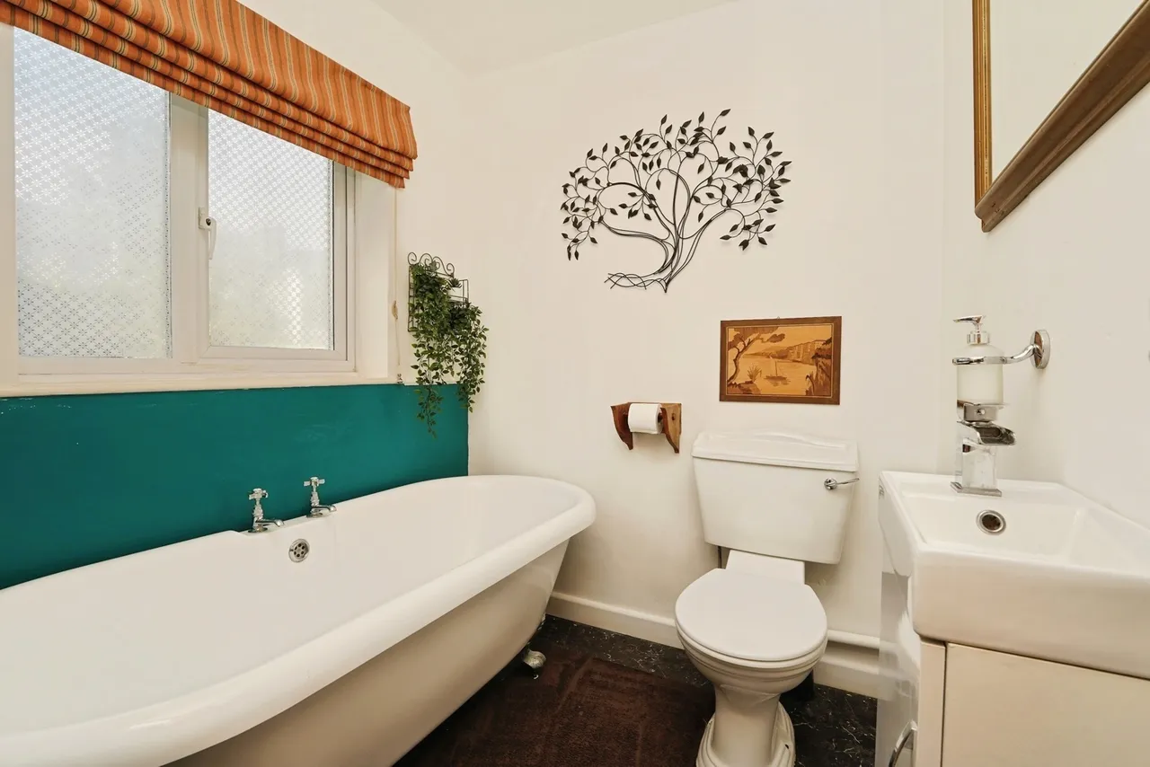Fairmead, Cam, GL11, photo 11