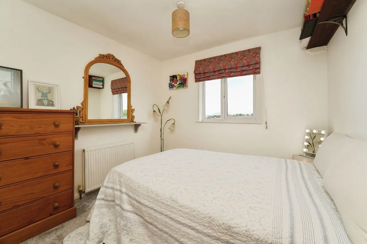 Fairmead, Cam, GL11, photo 9