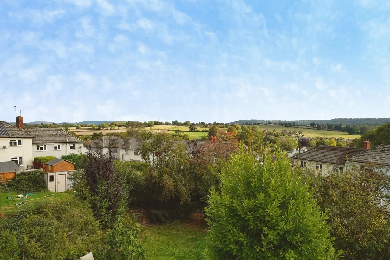 Fairmead, Cam, GL11, photo 18