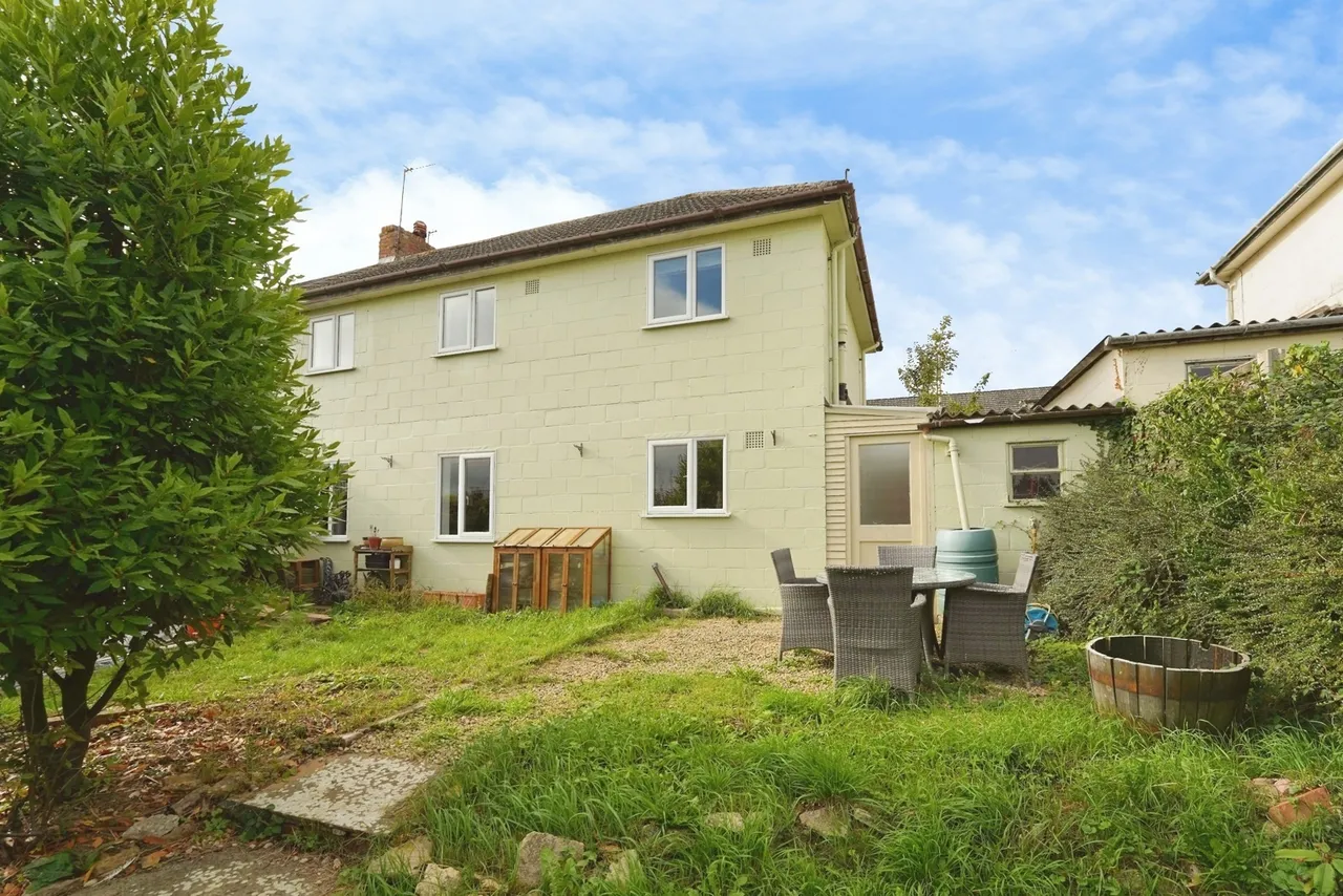 Fairmead, Cam, GL11, photo 16