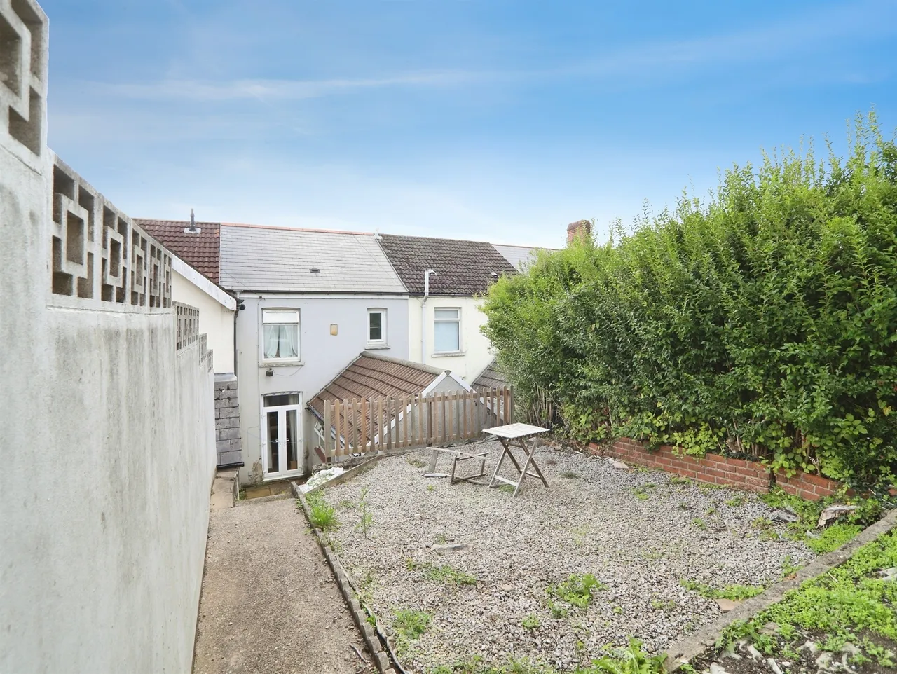 Cardiff Road, Treforest, CF37, photo 12