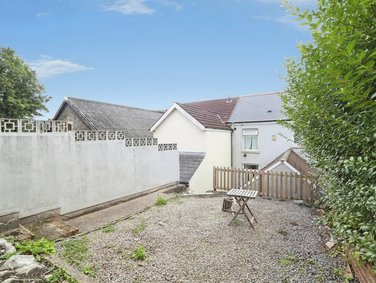 Cardiff Road, Treforest, CF37, photo 13