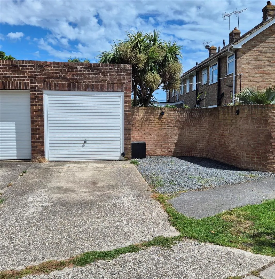 Homefield Close, Rustington, photo 15