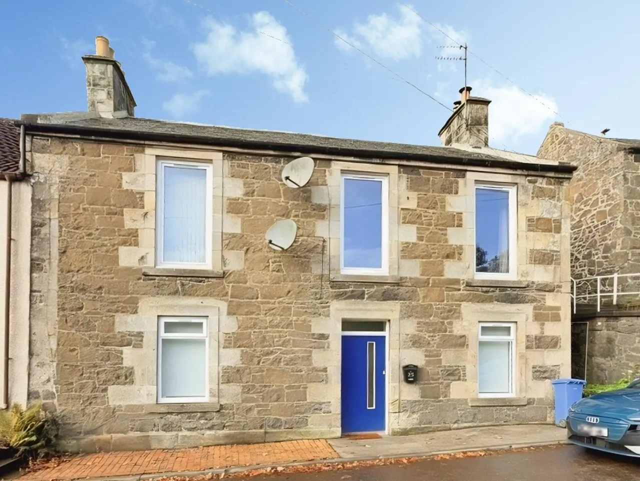 2 bed flat to rent, Glenwood Road, Leslie, KY6