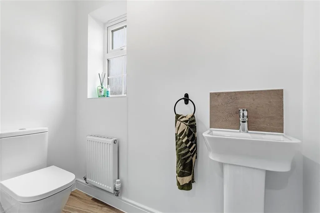 Orchard Way, Corby Glen, NG33, photo 10