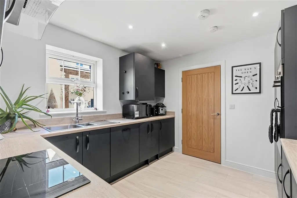 Orchard Way, Corby Glen, NG33, photo 8
