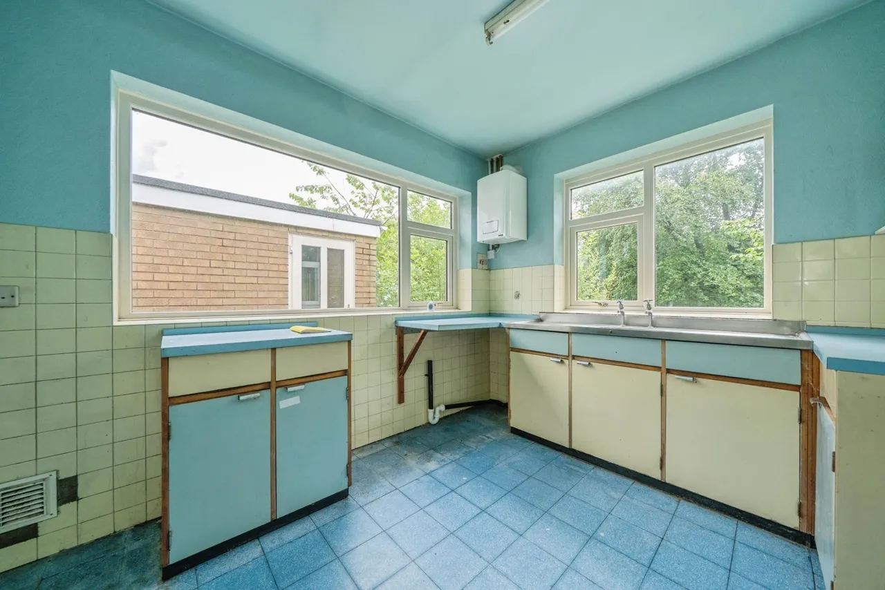Claremont Road, Culcheth, Warrington, Cheshire, WA3, photo 11