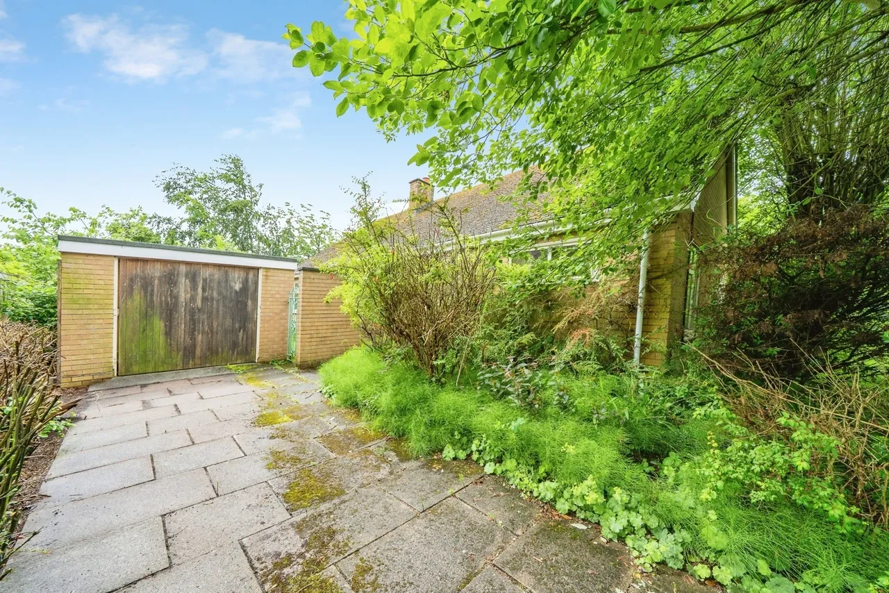 3 bed house for sale — Claremont Road, Culcheth, Warrington, Cheshire, WA3