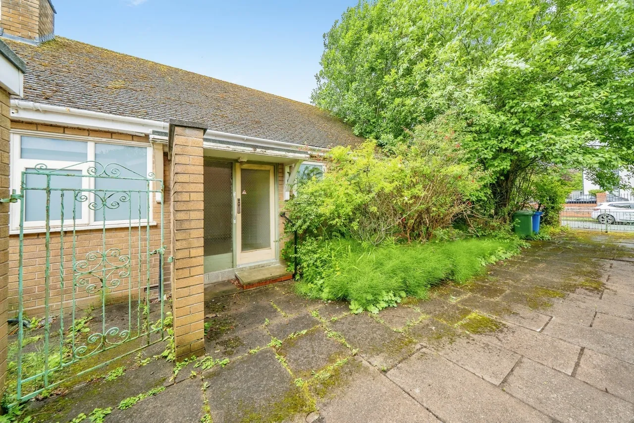 Claremont Road, Culcheth, Warrington, Cheshire, WA3, photo 7