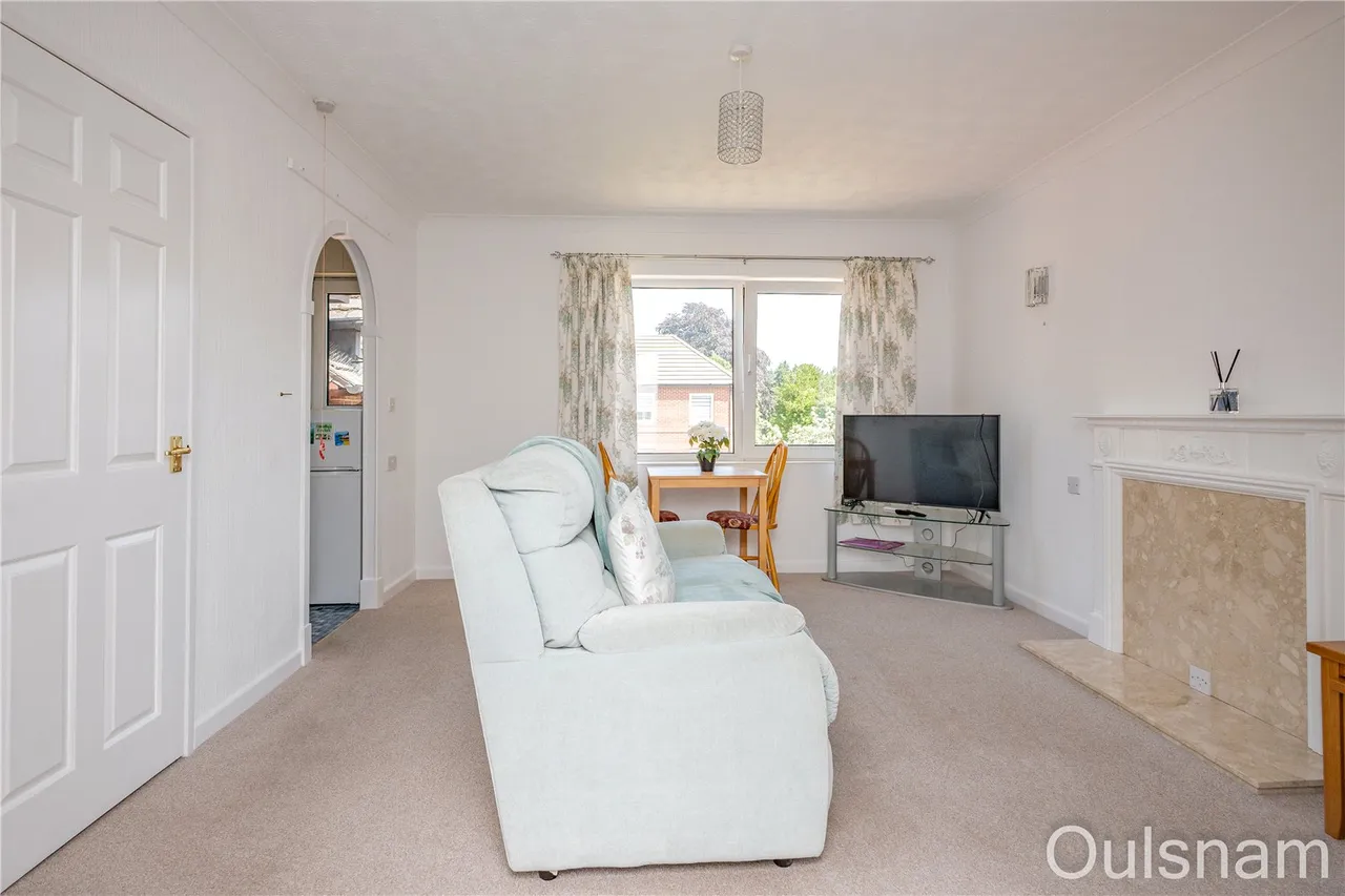 Ednall Lane, Bromsgrove, Worcestershire, B60 2DA, photo 10