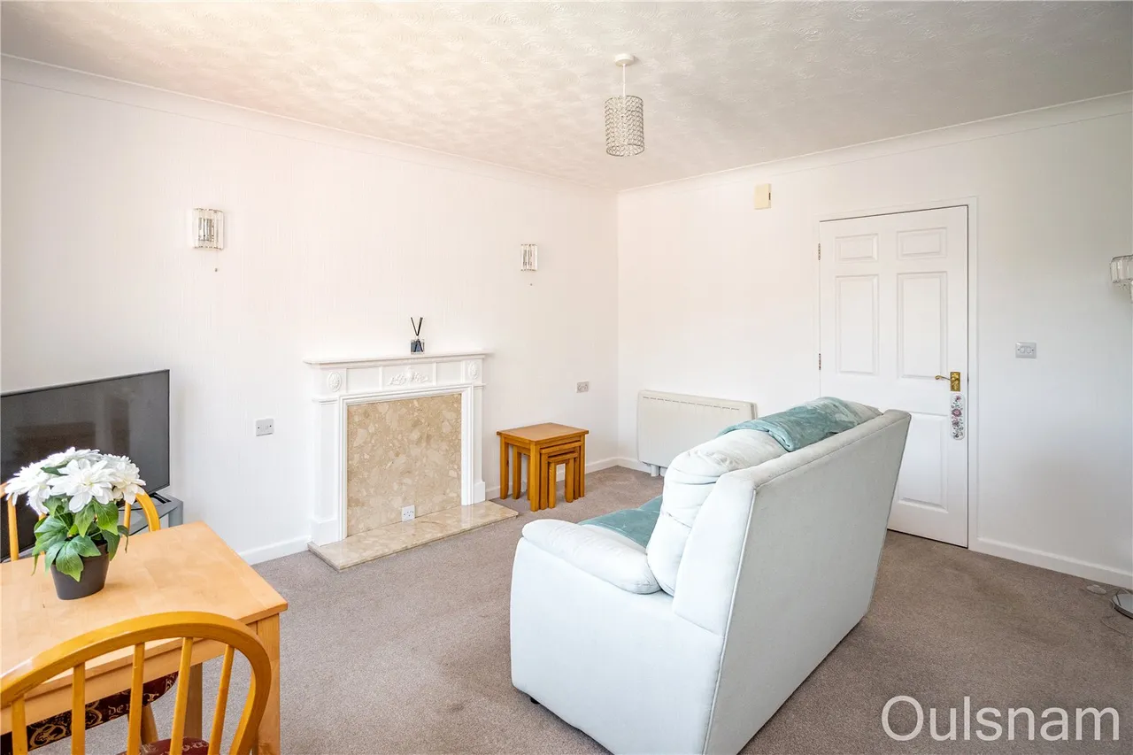 Ednall Lane, Bromsgrove, Worcestershire, B60 2DA, photo 9