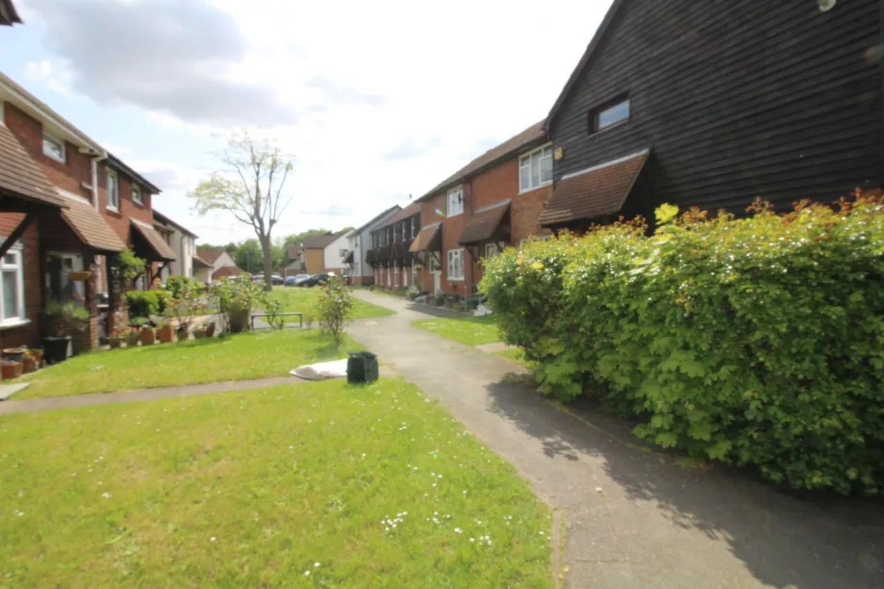 Sheppard Drive, Chelmsford, CM2, photo 3