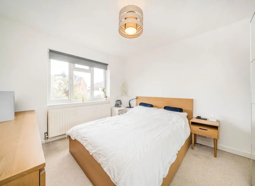 Grove Close, Kingston Upon Thames, KT1, photo 4