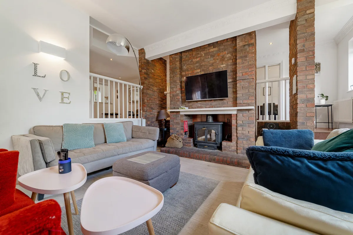 Beeches Drive, Farnham Common, SL2, photo 5