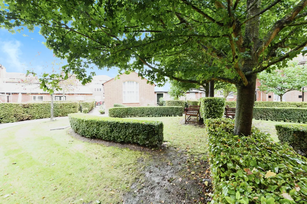 Old St. Michaels Drive, Braintree, Essex, CM7, photo 11