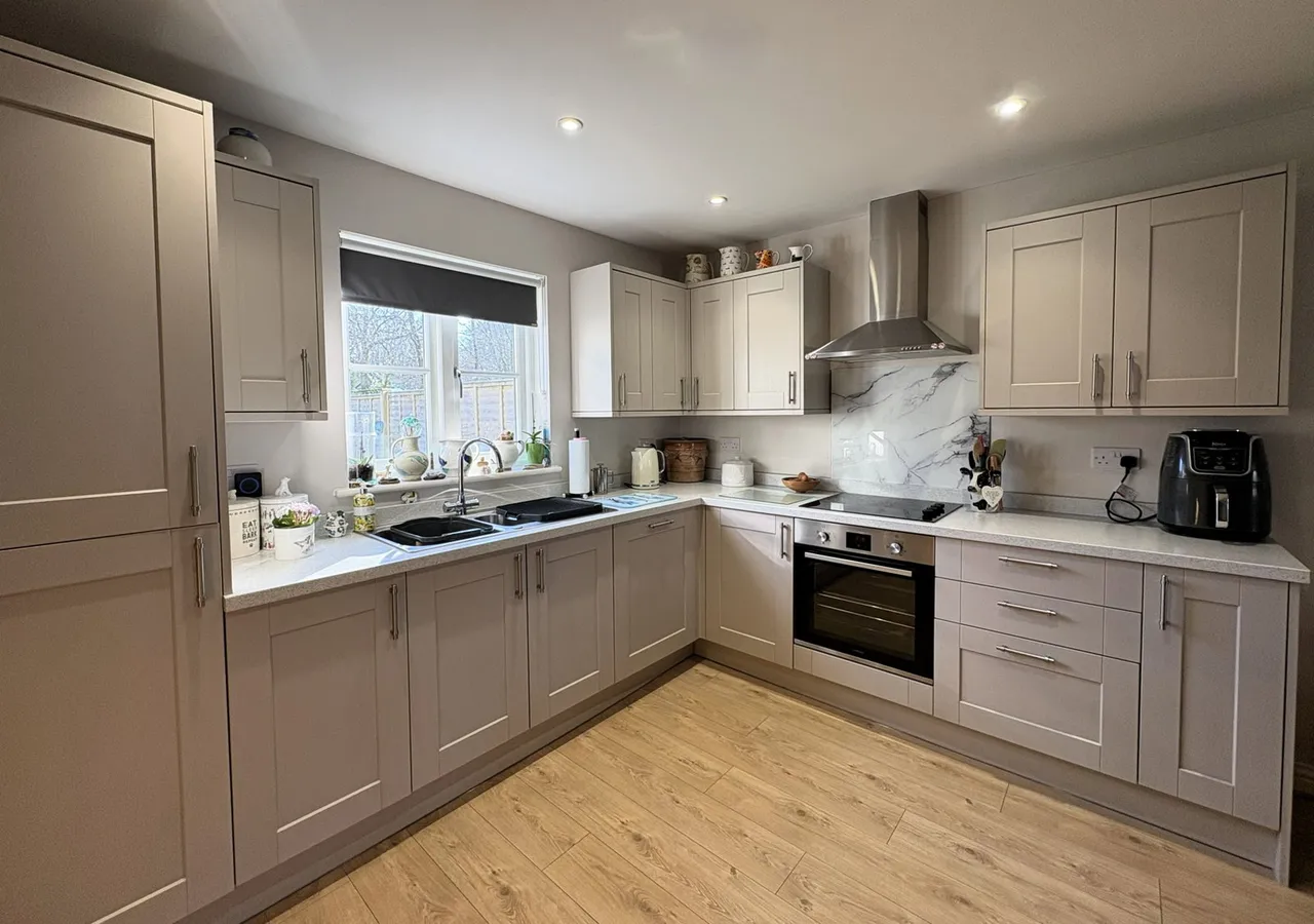 Higman Close, Mary Tavy..., photo 3
