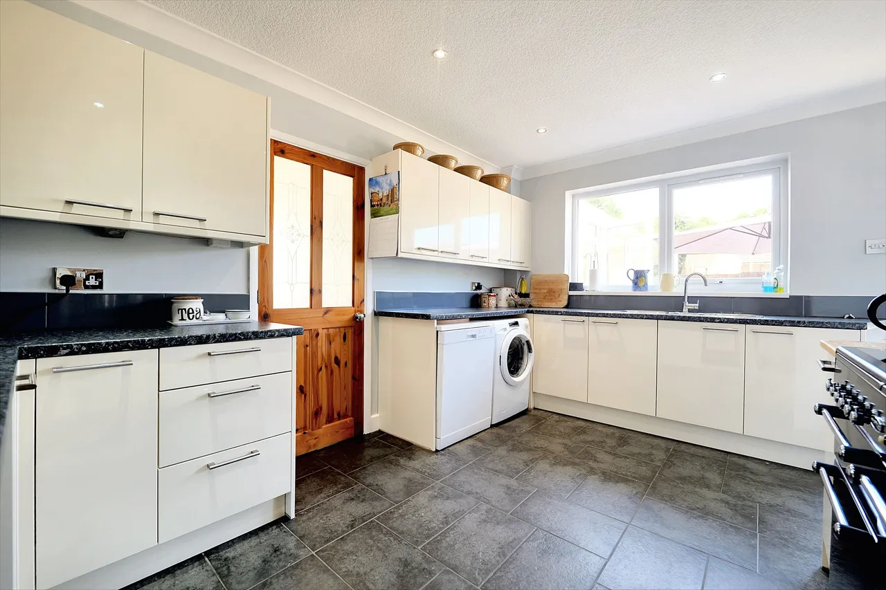 Blaby Road, Enderby, LE19, photo 13