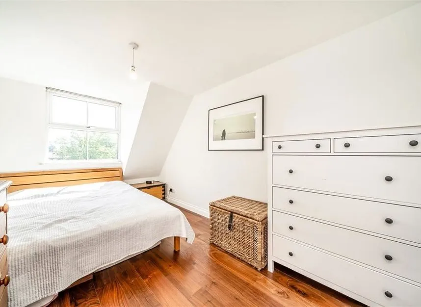 North Place, Teddington, TW11, photo 5