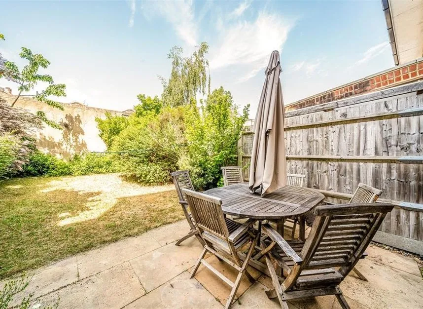 North Place, Teddington, TW11, photo 6