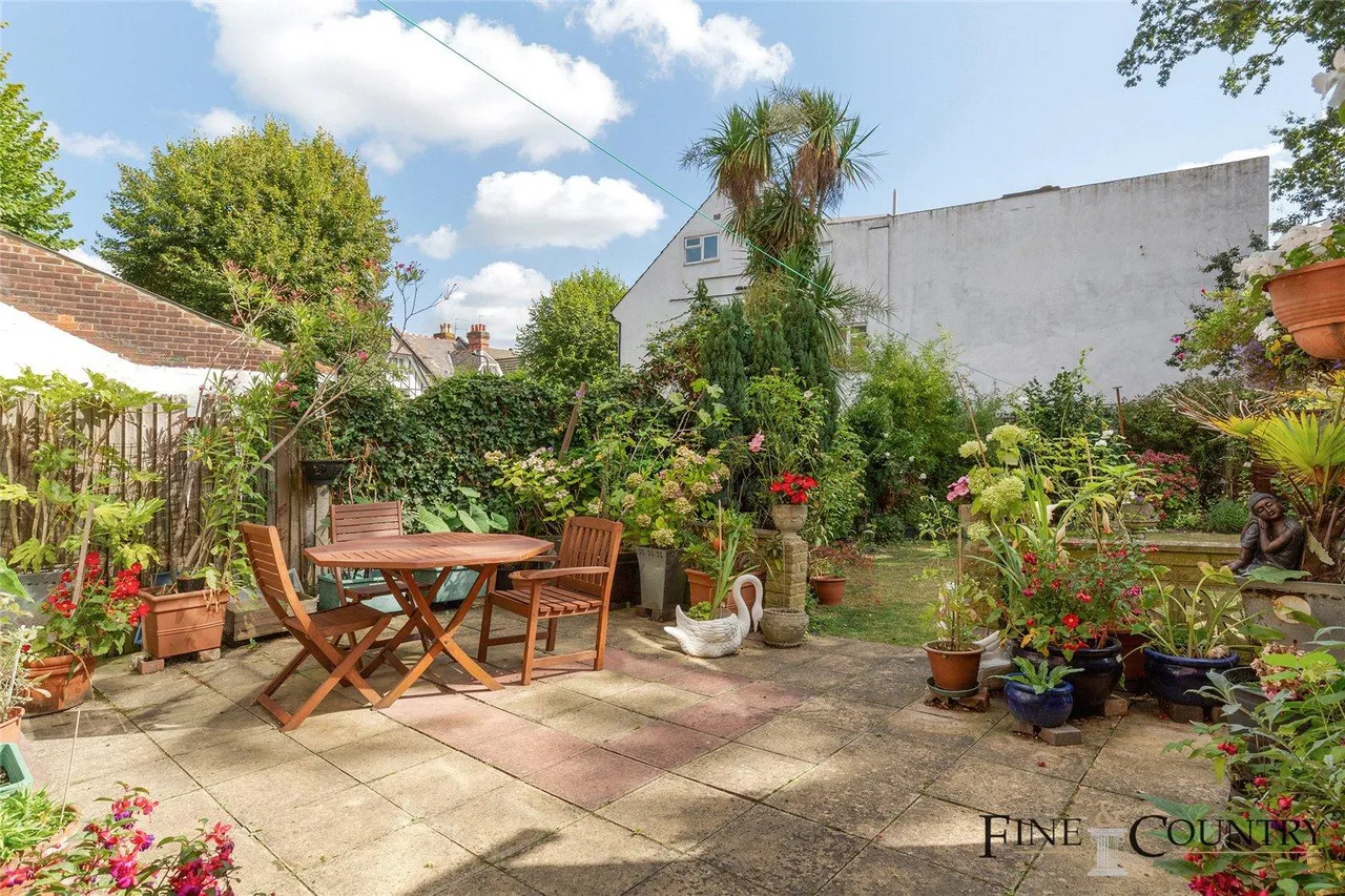 Blenheim Gardens, London, photo 21