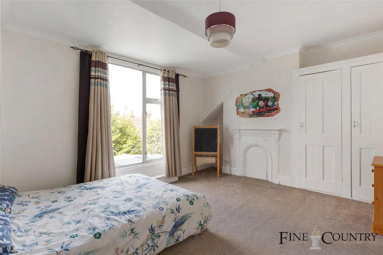 Blenheim Gardens, London, photo 17