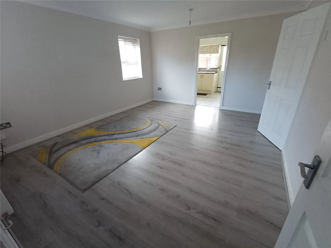 Hunts Cross Avenue, Liverpool, L25, photo 3