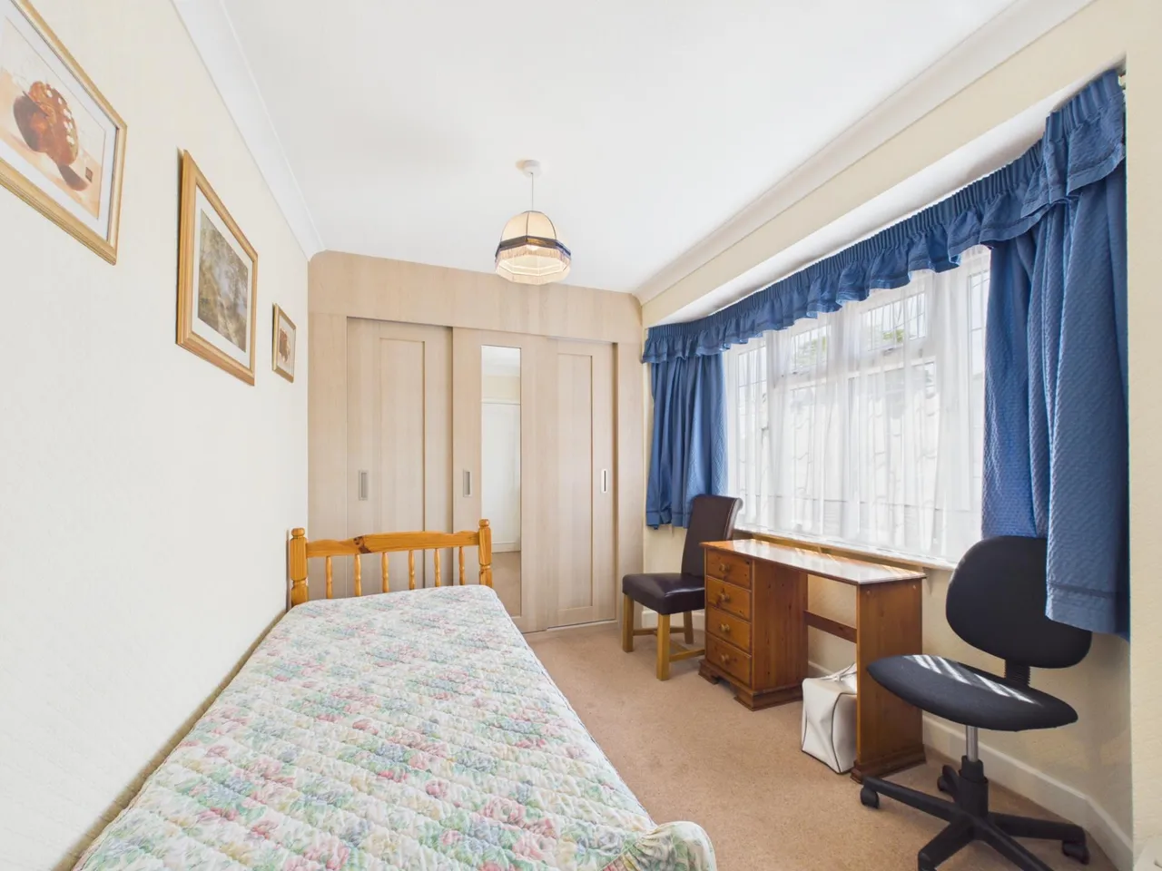 Lodge Avenue, Drayton, PO6, photo 12