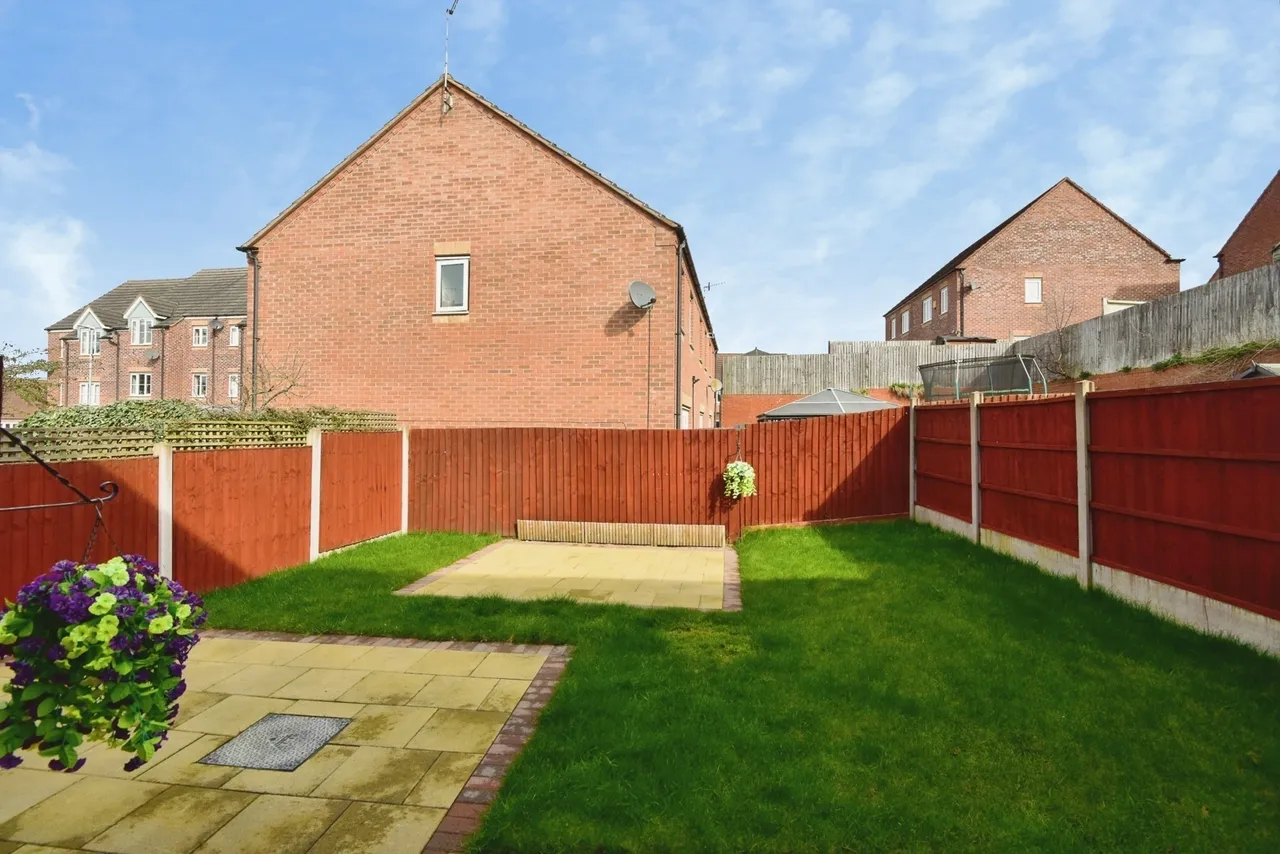 Burtree Drive, STOKE-ON-TRENT, Staffordshire, ST6, photo 16