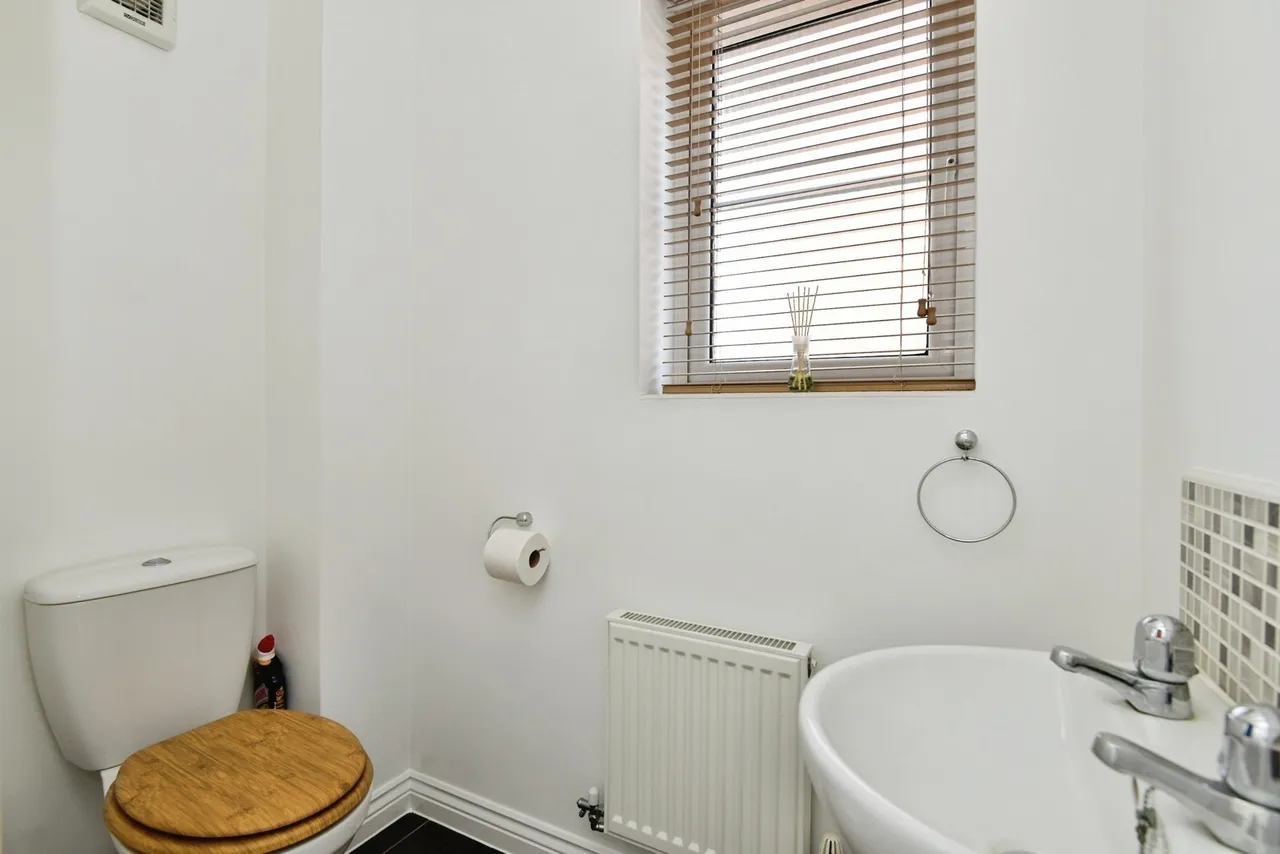 Burtree Drive, STOKE-ON-TRENT, Staffordshire, ST6, photo 7