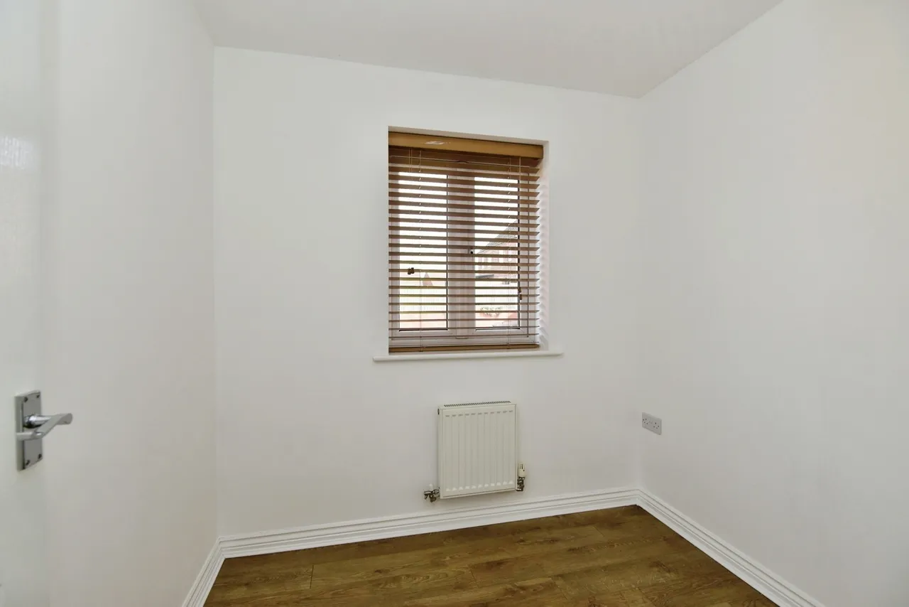 Burtree Drive, STOKE-ON-TRENT, Staffordshire, ST6, photo 12