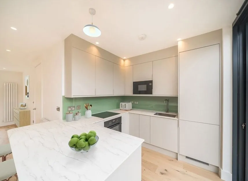Leigham Vale, Streatham, SW16, photo 3