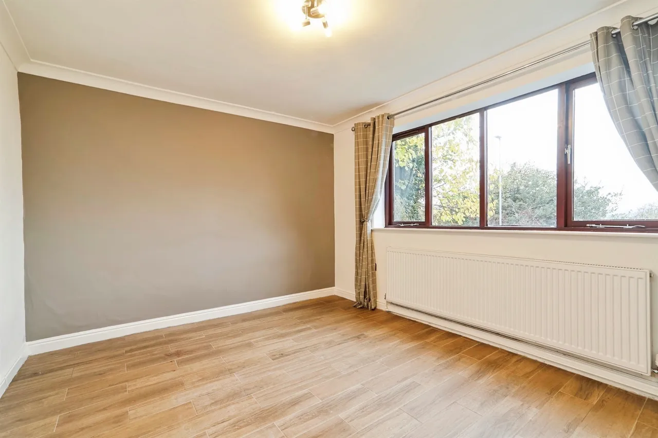 North Bank Road, Bingley, photo 10
