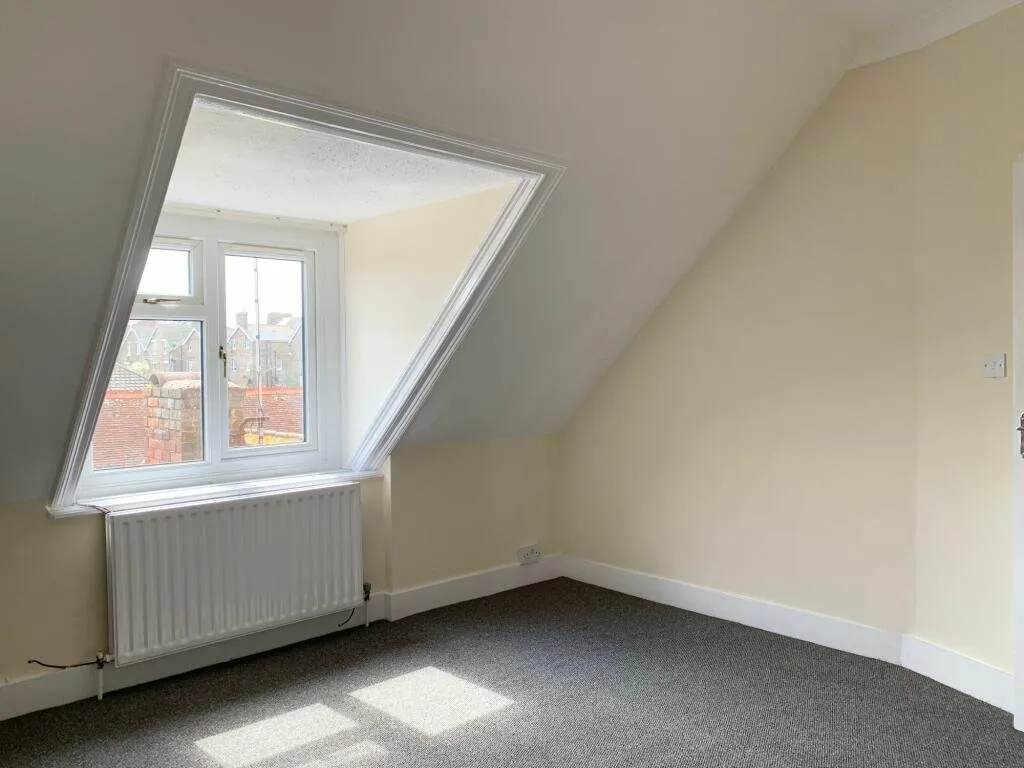 Westgate Bay Avenue, Westgate-on-Sea, CT8, photo 9