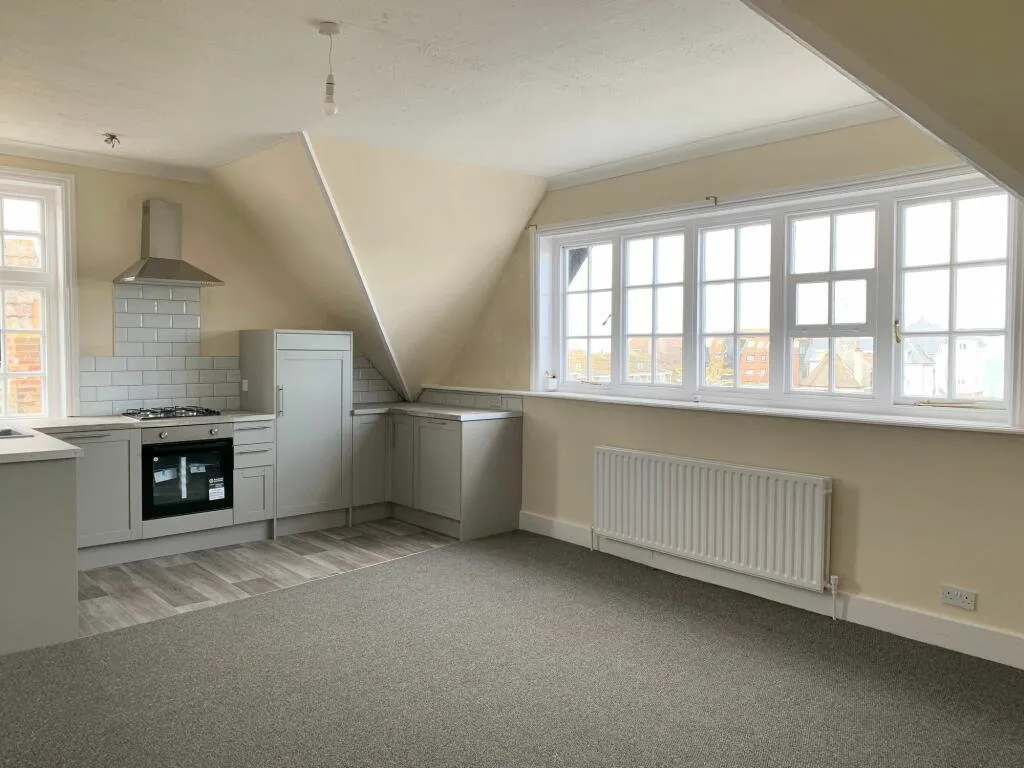 Westgate Bay Avenue, Westgate-on-Sea, CT8, photo 2